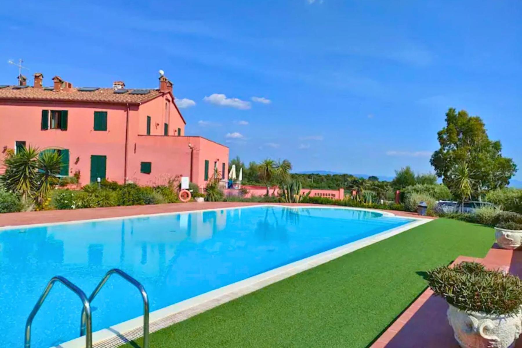 Green View Apartment With Pool Castiglioncello Exterior photo